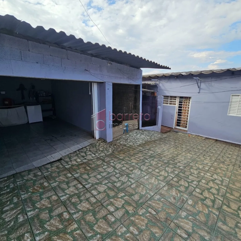CASA COM 02 EDÍCULAS À VENDA NA VILA BANDEIRANTES EM JUNDIAÍ/SP