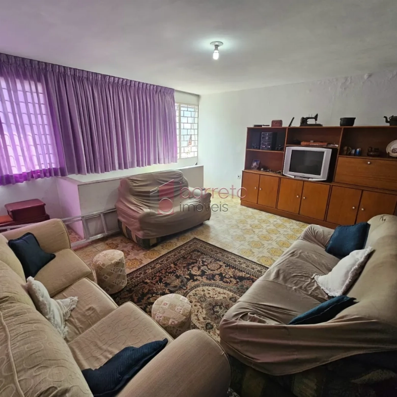 CASA COM 02 EDÍCULAS À VENDA NA VILA BANDEIRANTES EM JUNDIAÍ/SP