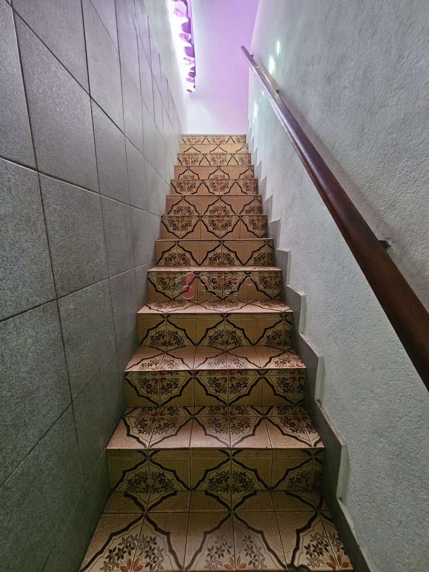 CASA COM 02 EDÍCULAS À VENDA NA VILA BANDEIRANTES EM JUNDIAÍ/SP