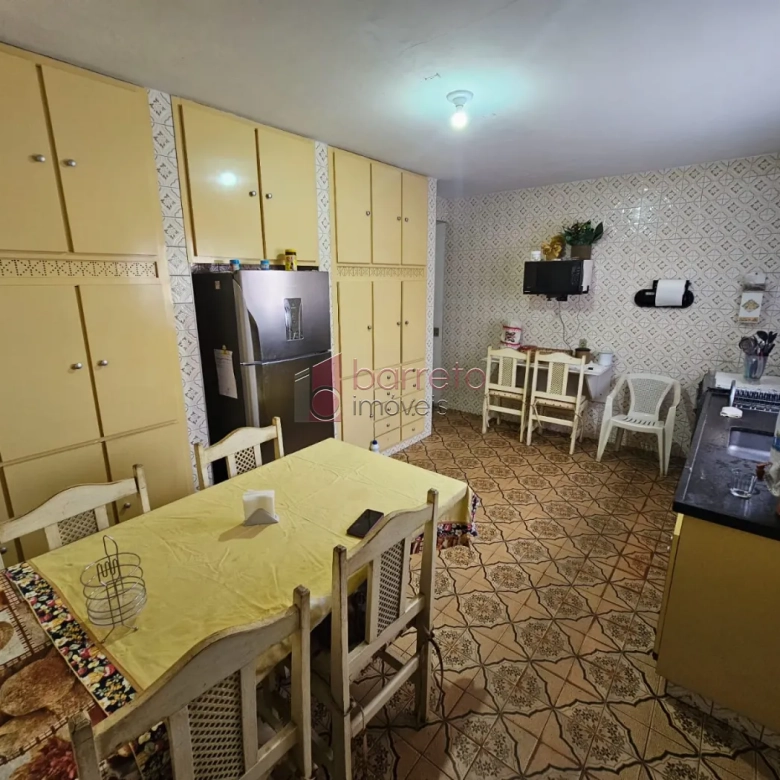 CASA COM 02 EDÍCULAS À VENDA NA VILA BANDEIRANTES EM JUNDIAÍ/SP
