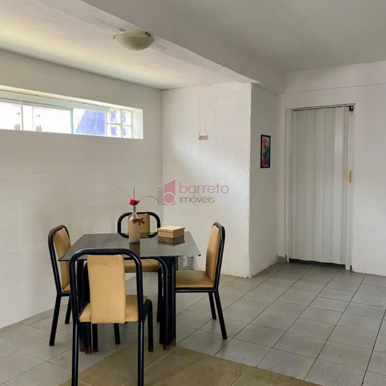 CASA COM 02 EDÍCULAS À VENDA NA VILA BANDEIRANTES EM JUNDIAÍ/SP