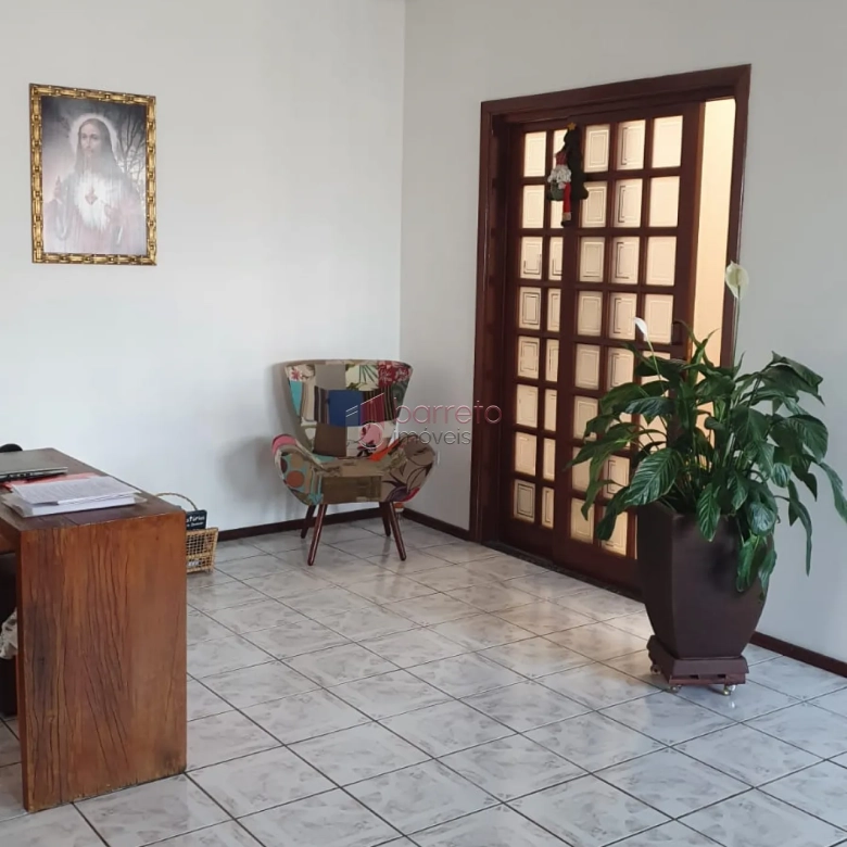 SOBRADO PARA VENDA NO BAIRRO VILA GALVÃO – JUNDIAÍ/SP