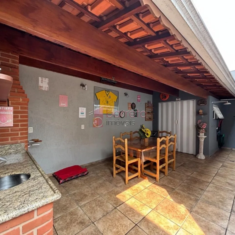 CASA À VENDA NO JARDIM MERCI EM JUNDIAÍ/SP