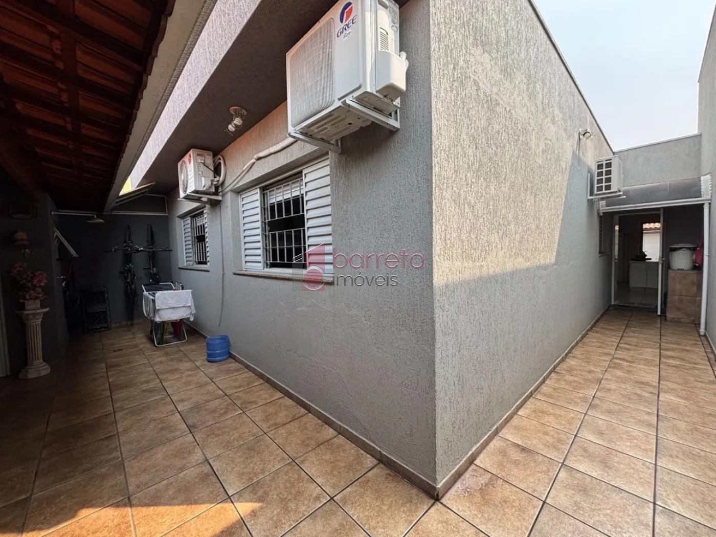 CASA À VENDA NO JARDIM MERCI EM JUNDIAÍ/SP