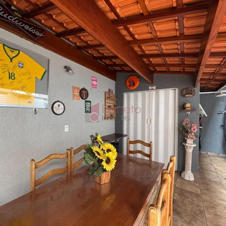 CASA À VENDA NO JARDIM MERCI EM JUNDIAÍ/SP