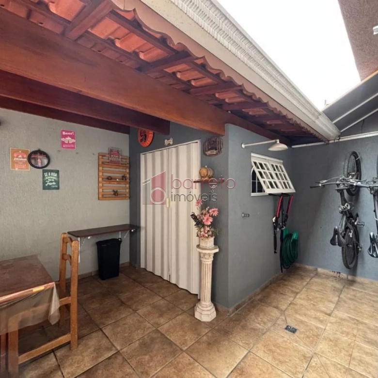 CASA À VENDA NO JARDIM MERCI EM JUNDIAÍ/SP