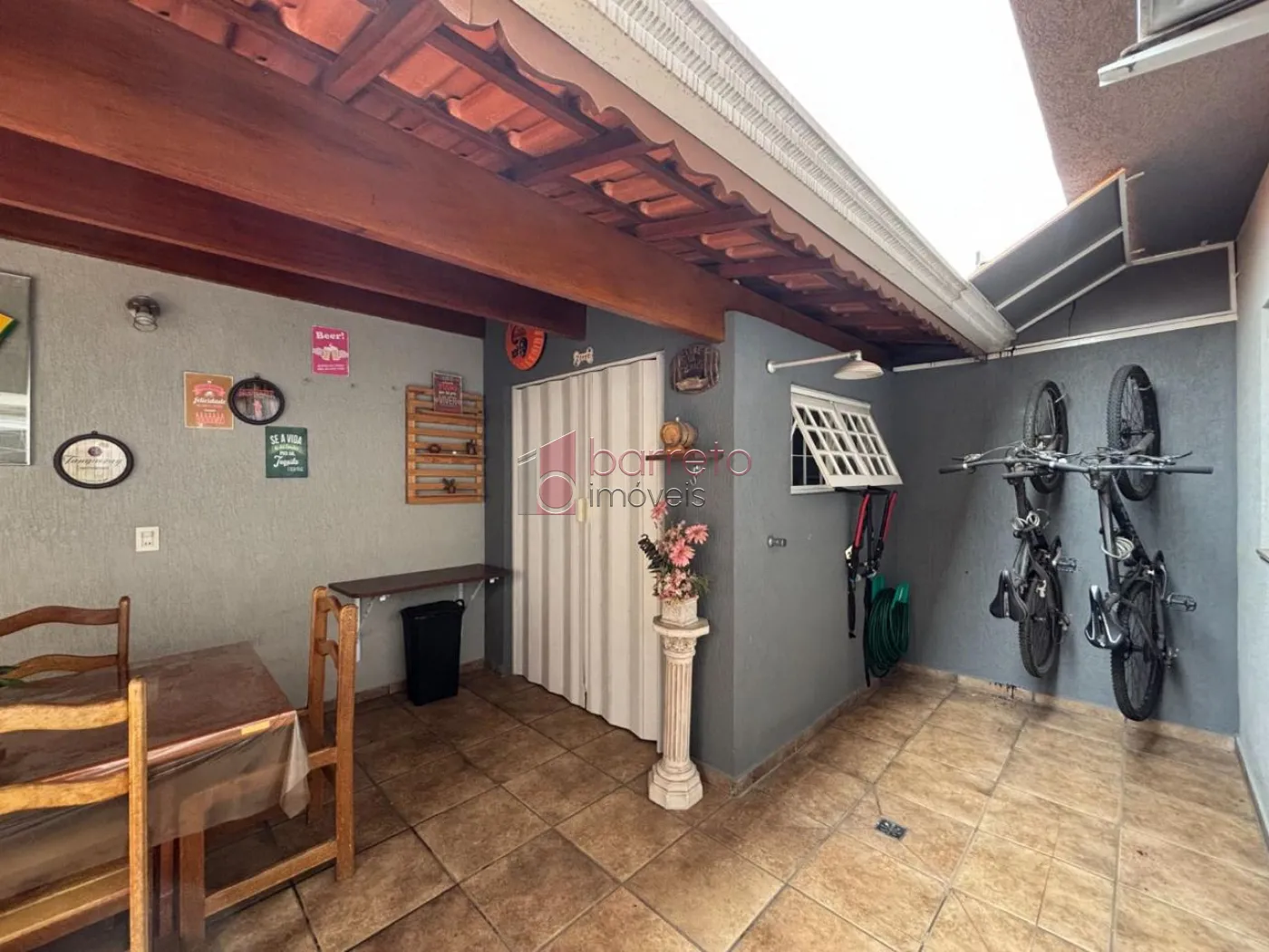 CASA À VENDA NO JARDIM MERCI EM JUNDIAÍ/SP