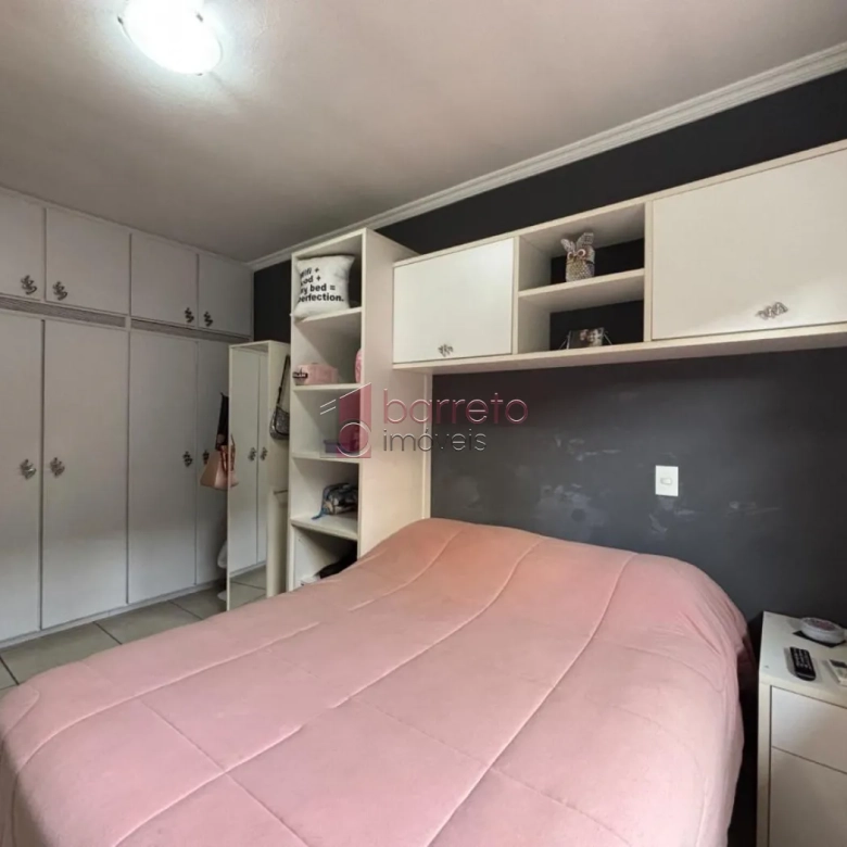 CASA À VENDA NO JARDIM MERCI EM JUNDIAÍ/SP