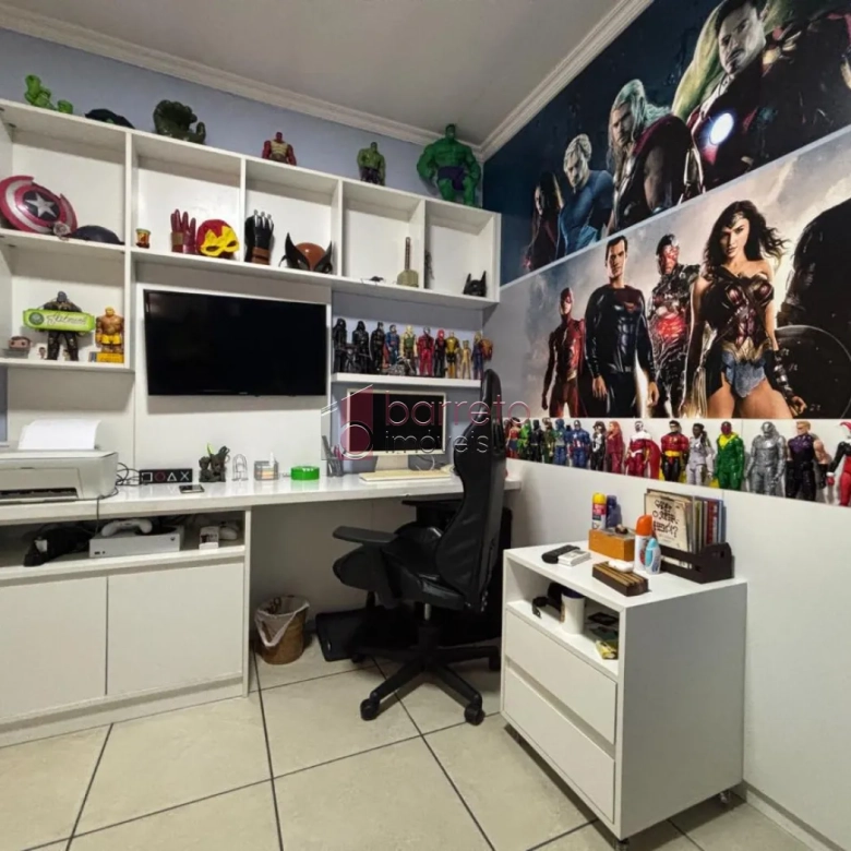 CASA À VENDA NO JARDIM MERCI EM JUNDIAÍ/SP