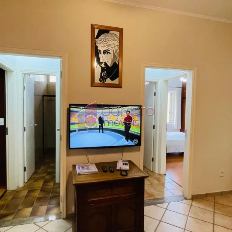 CASA TÉRREA COM EDÍCULA À VENDA NA VILA GRAFF EM JUNDIAÍ/SP
