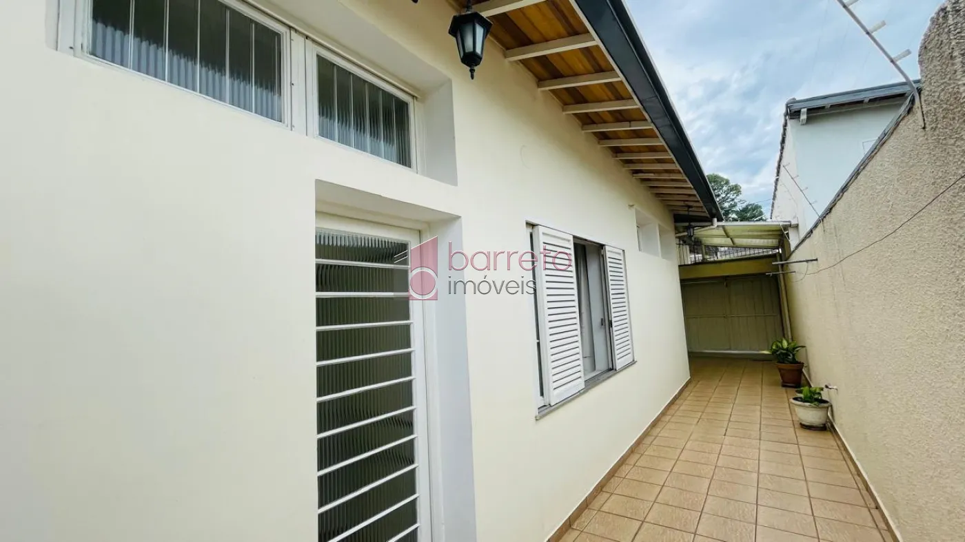 CASA TÉRREA COM EDÍCULA À VENDA NA VILA GRAFF EM JUNDIAÍ/SP