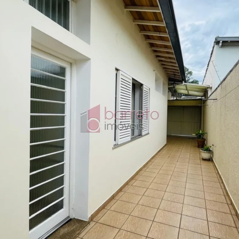CASA TÉRREA COM EDÍCULA À VENDA NA VILA GRAFF EM JUNDIAÍ/SP