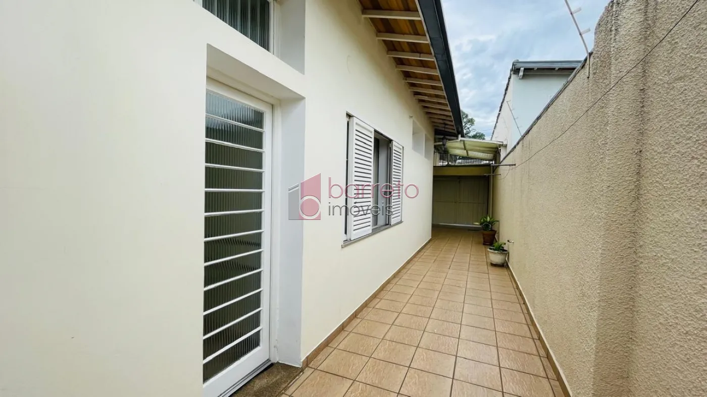 CASA TÉRREA COM EDÍCULA À VENDA NA VILA GRAFF EM JUNDIAÍ/SP