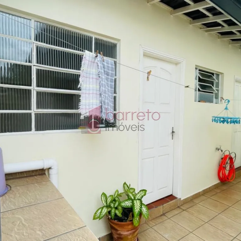 CASA TÉRREA COM EDÍCULA À VENDA NA VILA GRAFF EM JUNDIAÍ/SP