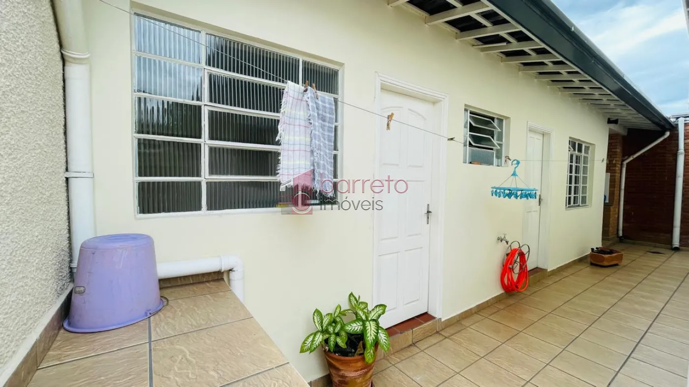 CASA TÉRREA COM EDÍCULA À VENDA NA VILA GRAFF EM JUNDIAÍ/SP