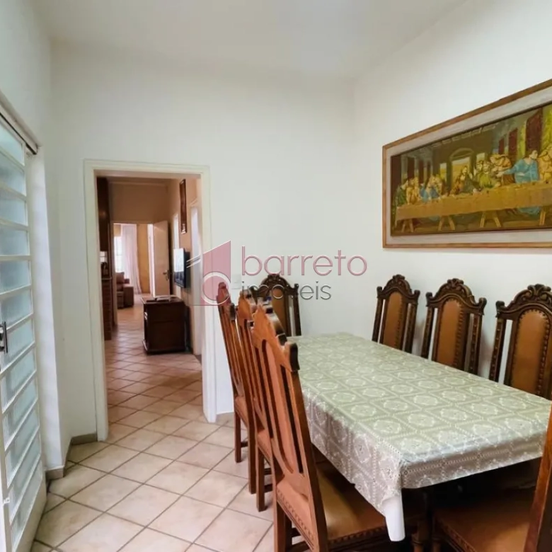 CASA TÉRREA COM EDÍCULA À VENDA NA VILA GRAFF EM JUNDIAÍ/SP