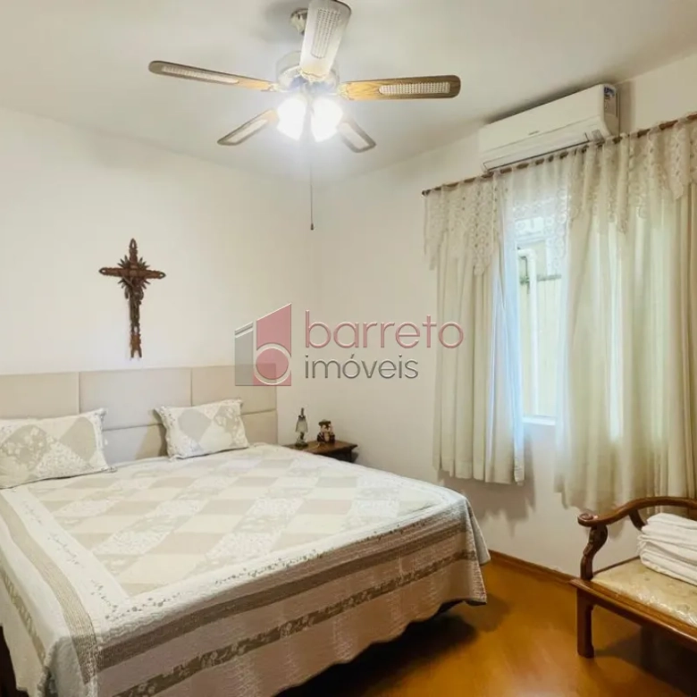 CASA TÉRREA COM EDÍCULA À VENDA NA VILA GRAFF EM JUNDIAÍ/SP