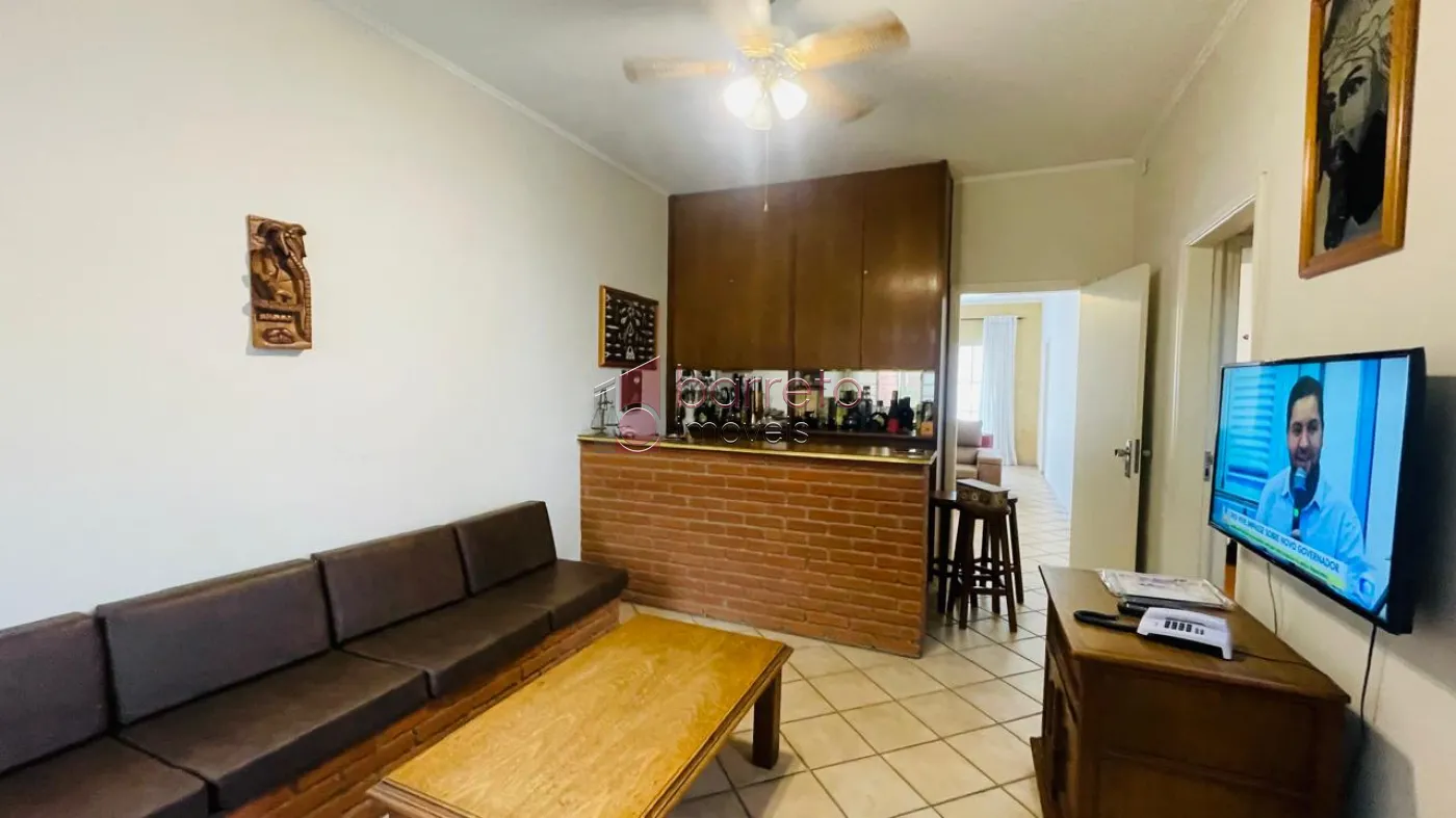 CASA TÉRREA COM EDÍCULA À VENDA NA VILA GRAFF EM JUNDIAÍ/SP