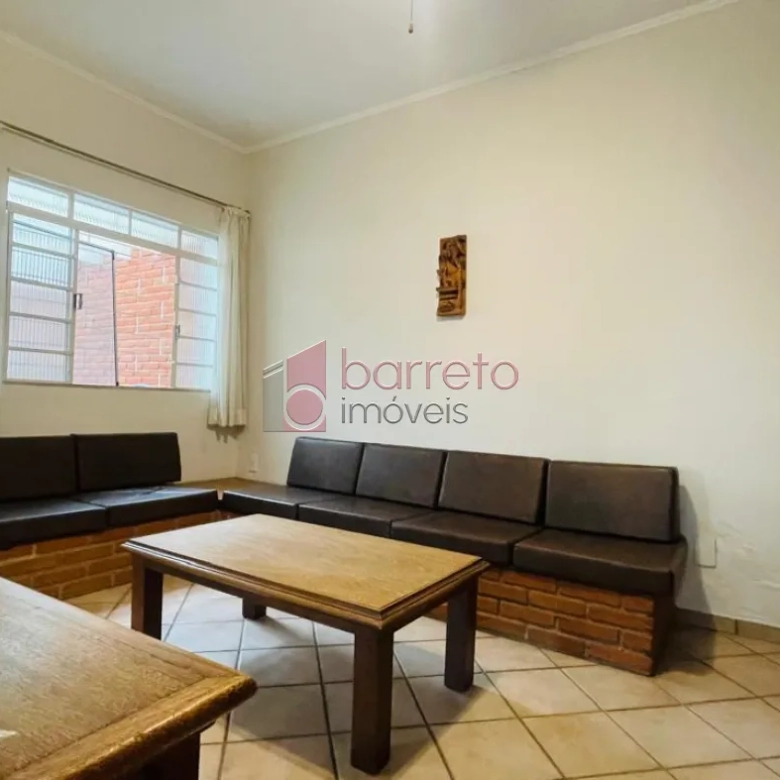 CASA TÉRREA COM EDÍCULA À VENDA NA VILA GRAFF EM JUNDIAÍ/SP