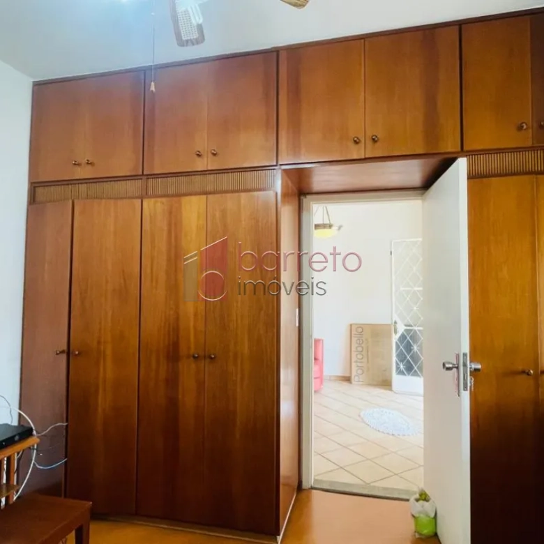 CASA TÉRREA COM EDÍCULA À VENDA NA VILA GRAFF EM JUNDIAÍ/SP