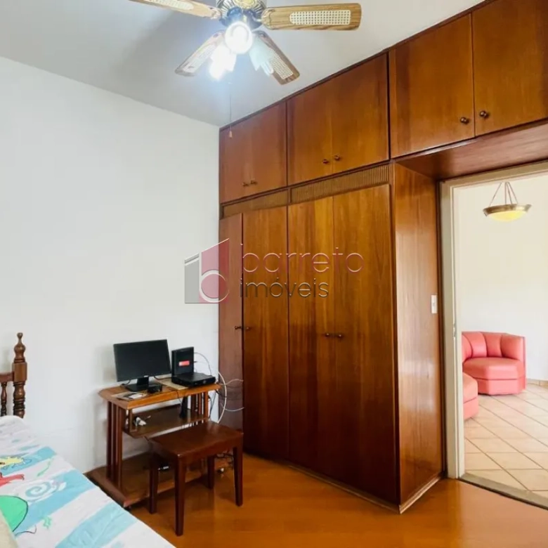 CASA TÉRREA COM EDÍCULA À VENDA NA VILA GRAFF EM JUNDIAÍ/SP