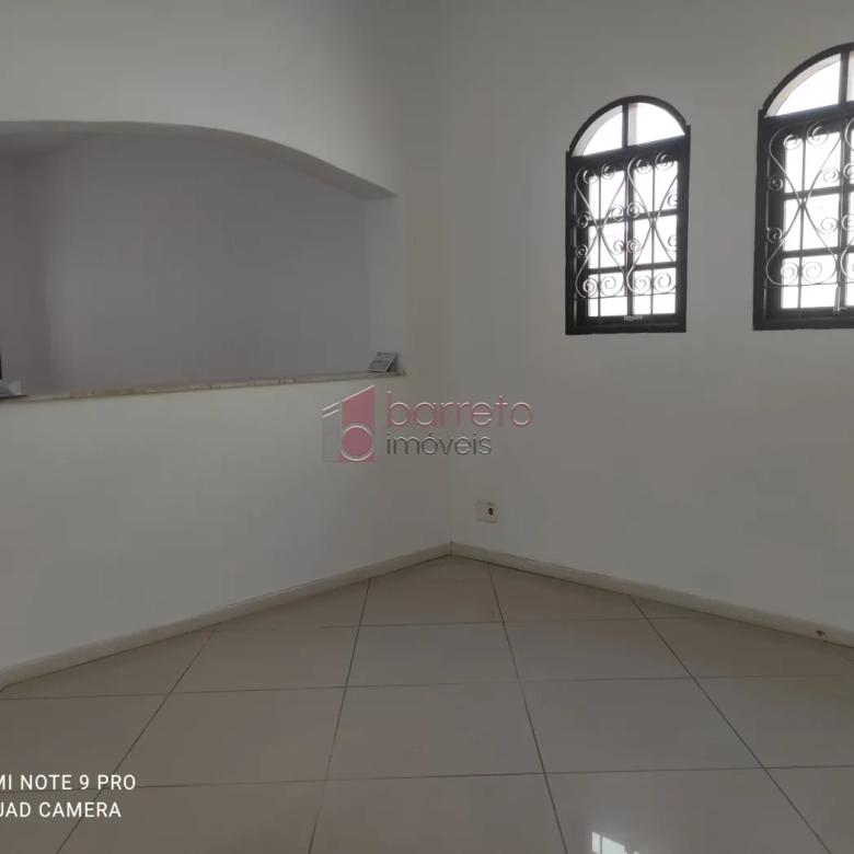 CASA PARA VENDA NO BAIRRO VILA HORTOLÂNDIA – JUNDIAÍ/SP