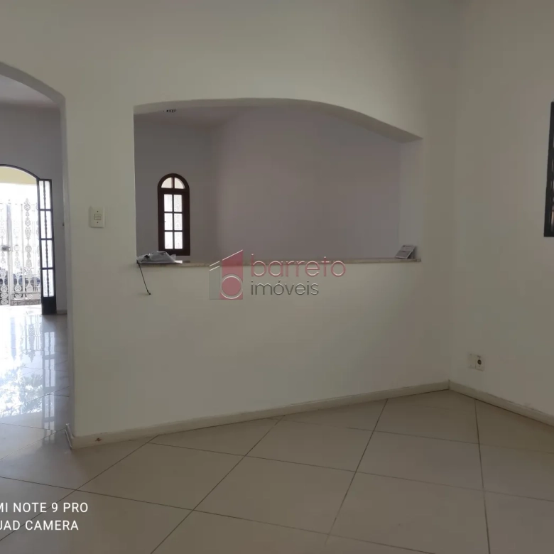 CASA PARA VENDA NO BAIRRO VILA HORTOLÂNDIA – JUNDIAÍ/SP