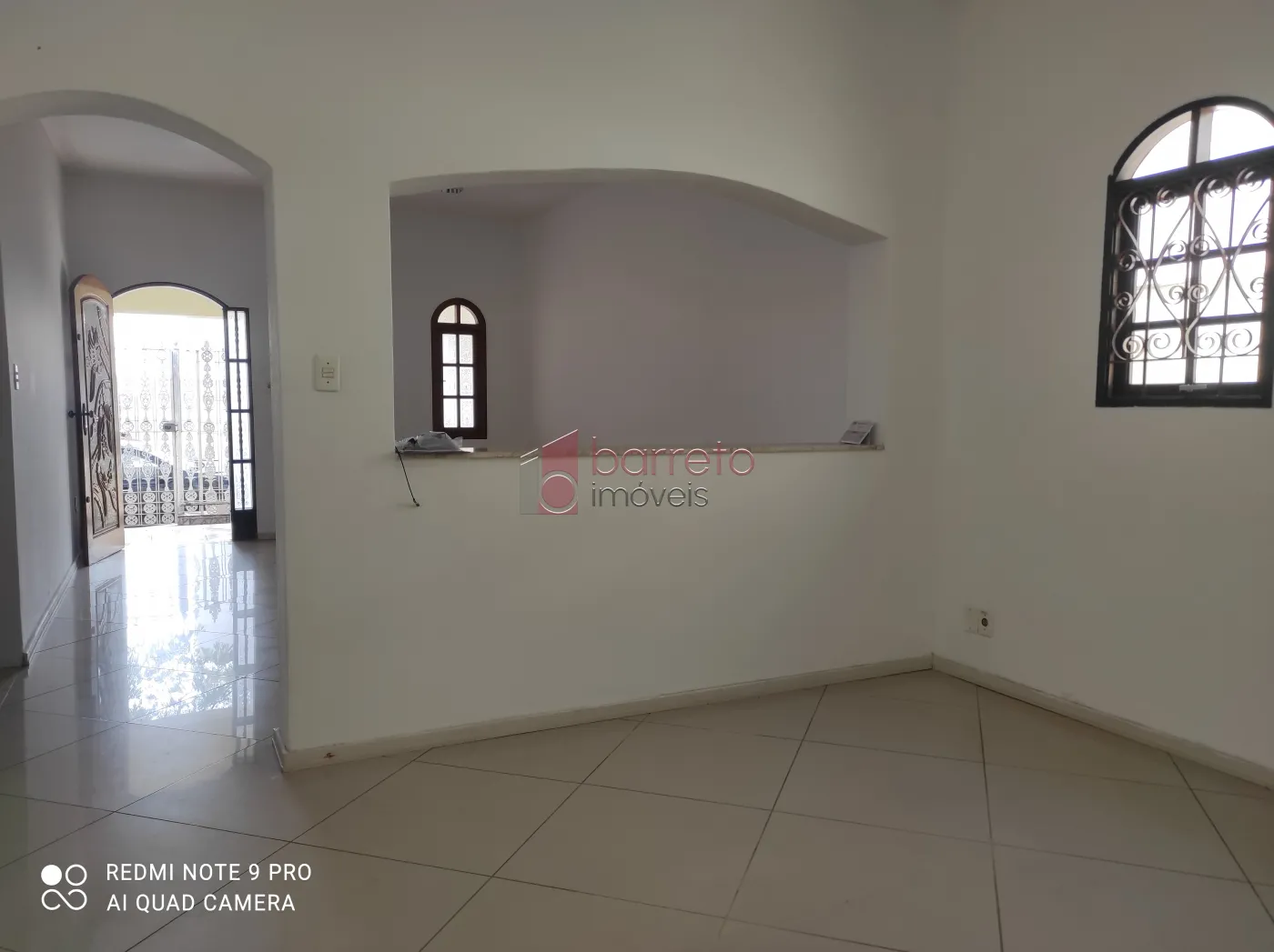 CASA PARA VENDA NO BAIRRO VILA HORTOLÂNDIA – JUNDIAÍ/SP