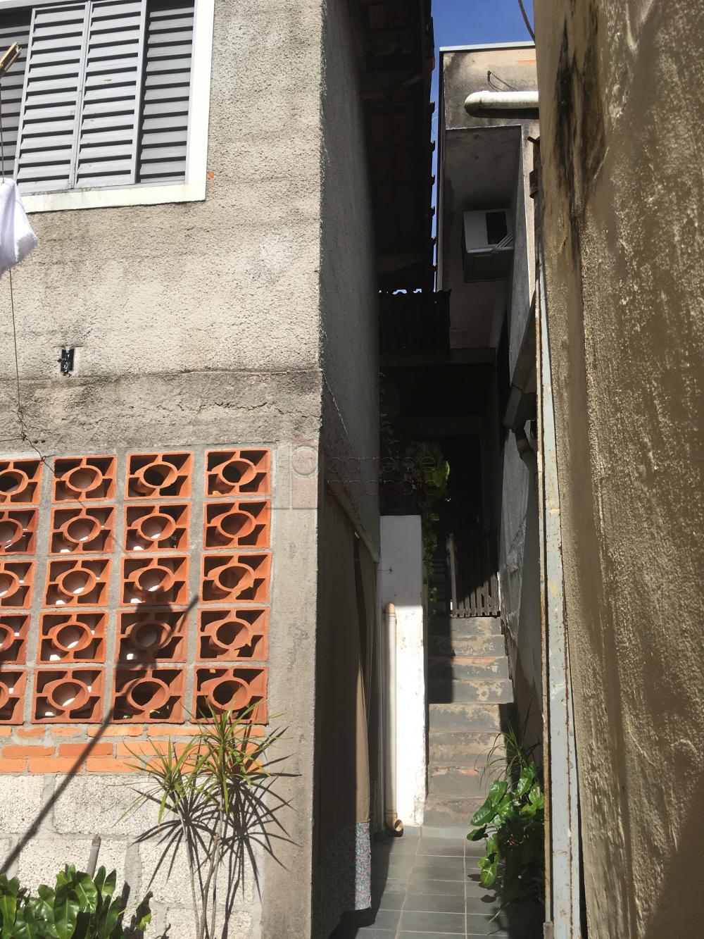 CASA À VENDA NO BAIRRO CIDADE SANTOS DUMONT – JUNDIAÍ/SP