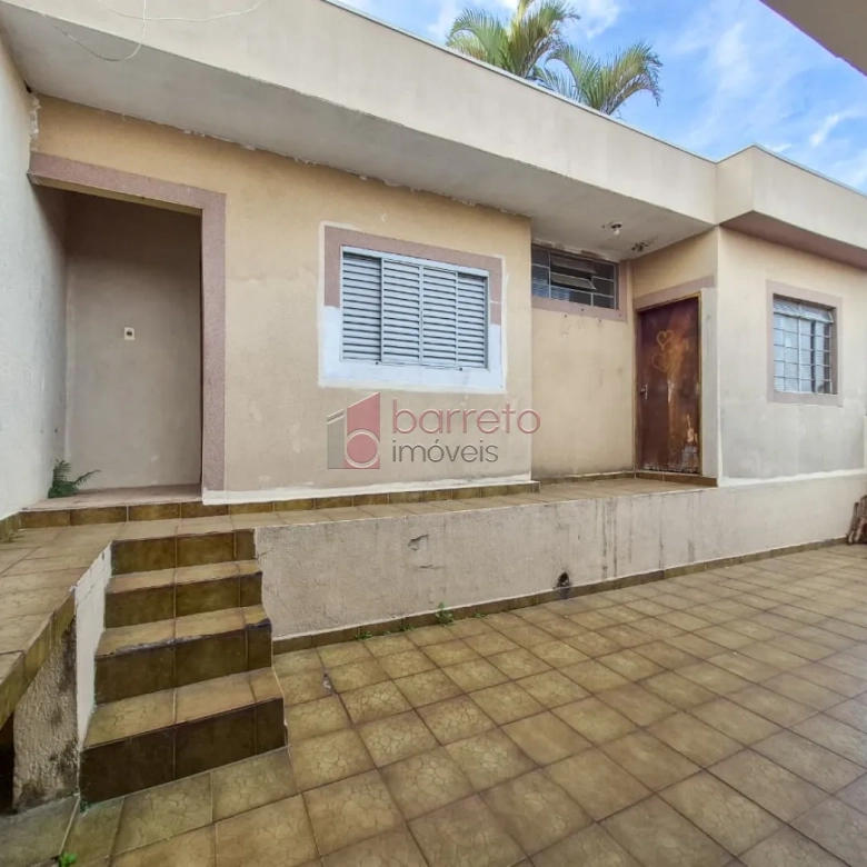 CASA TÉRREA COM EDÍCULA PARA VENDA NO BAIRRO VILA MARLENE – JUNDIAÍ/SP