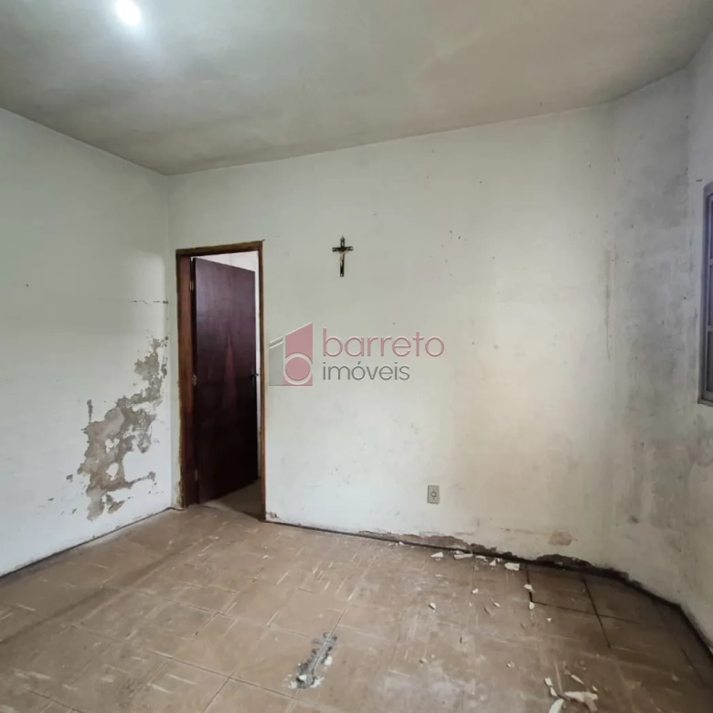 CASA TÉRREA COM EDÍCULA PARA VENDA NO BAIRRO VILA MARLENE – JUNDIAÍ/SP