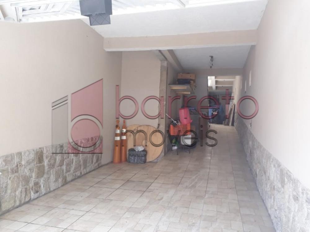 CASA PARA VENDA NO BAIRRO VL NAMBI EM JUNDIAÍ – SP 3 dorms (1 suíte) Sala ampla, cozinh,  3 banheiros e Espaço Gourmet, 1 vaga!