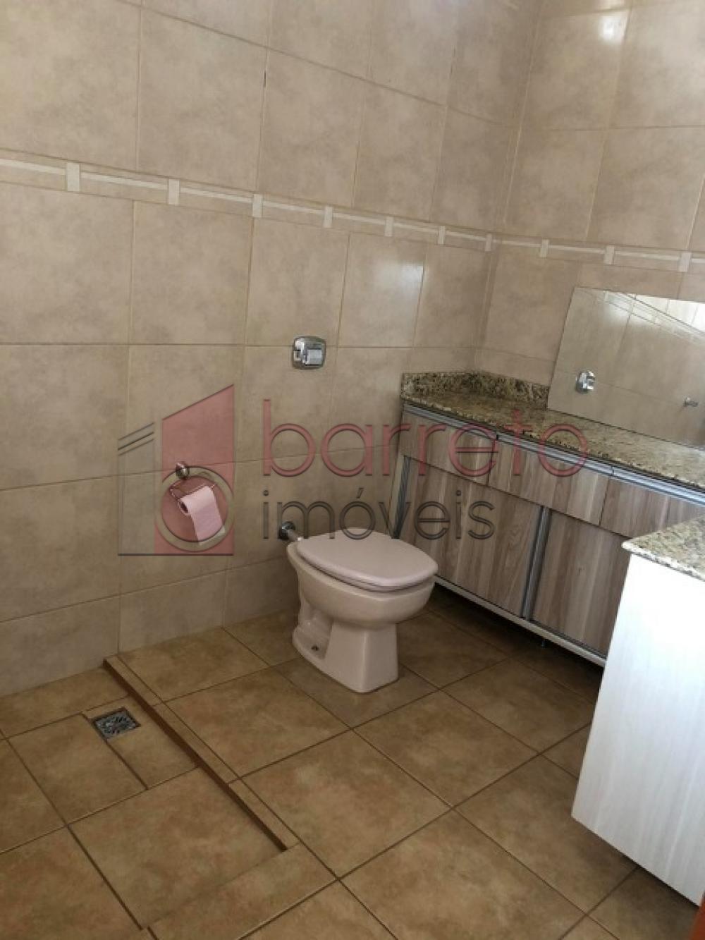 CASA PARA VENDA NO BAIRRO VL NAMBI EM JUNDIAÍ – SP 3 dorms (1 suíte) Sala ampla, cozinh,  3 banheiros e Espaço Gourmet, 1 vaga!