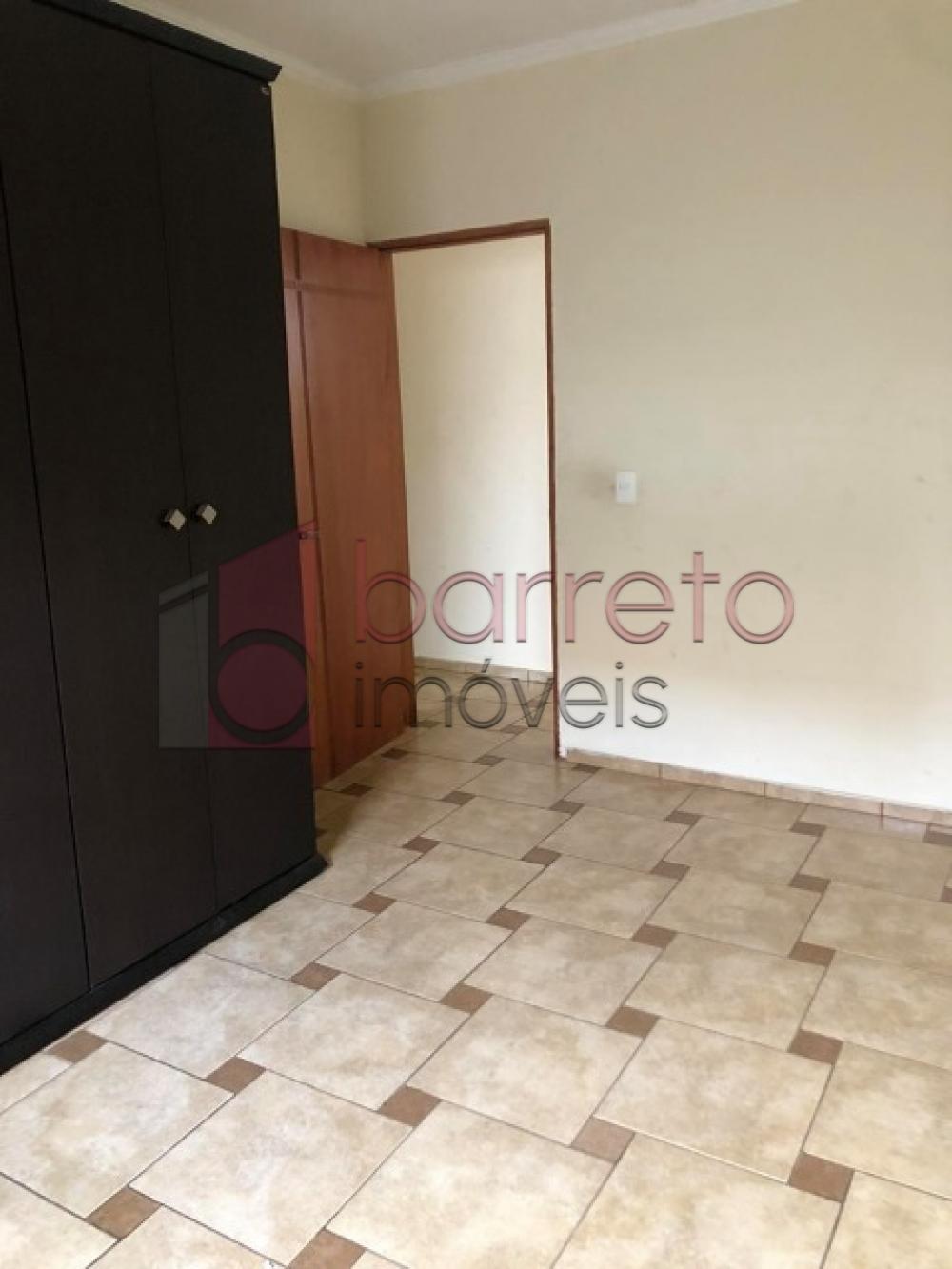 CASA PARA VENDA NO BAIRRO VL NAMBI EM JUNDIAÍ – SP 3 dorms (1 suíte) Sala ampla, cozinh,  3 banheiros e Espaço Gourmet, 1 vaga!