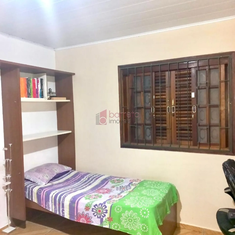 SOBRADO COM 2 CASAS INDEPENDENTES À VENDA NO BAIRRO MEDEIROS EM JUNDIAÍ/SP