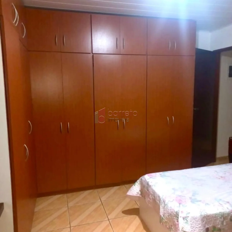 SOBRADO COM 2 CASAS INDEPENDENTES À VENDA NO BAIRRO MEDEIROS EM JUNDIAÍ/SP