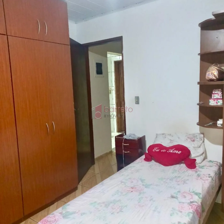 SOBRADO COM 2 CASAS INDEPENDENTES À VENDA NO BAIRRO MEDEIROS EM JUNDIAÍ/SP