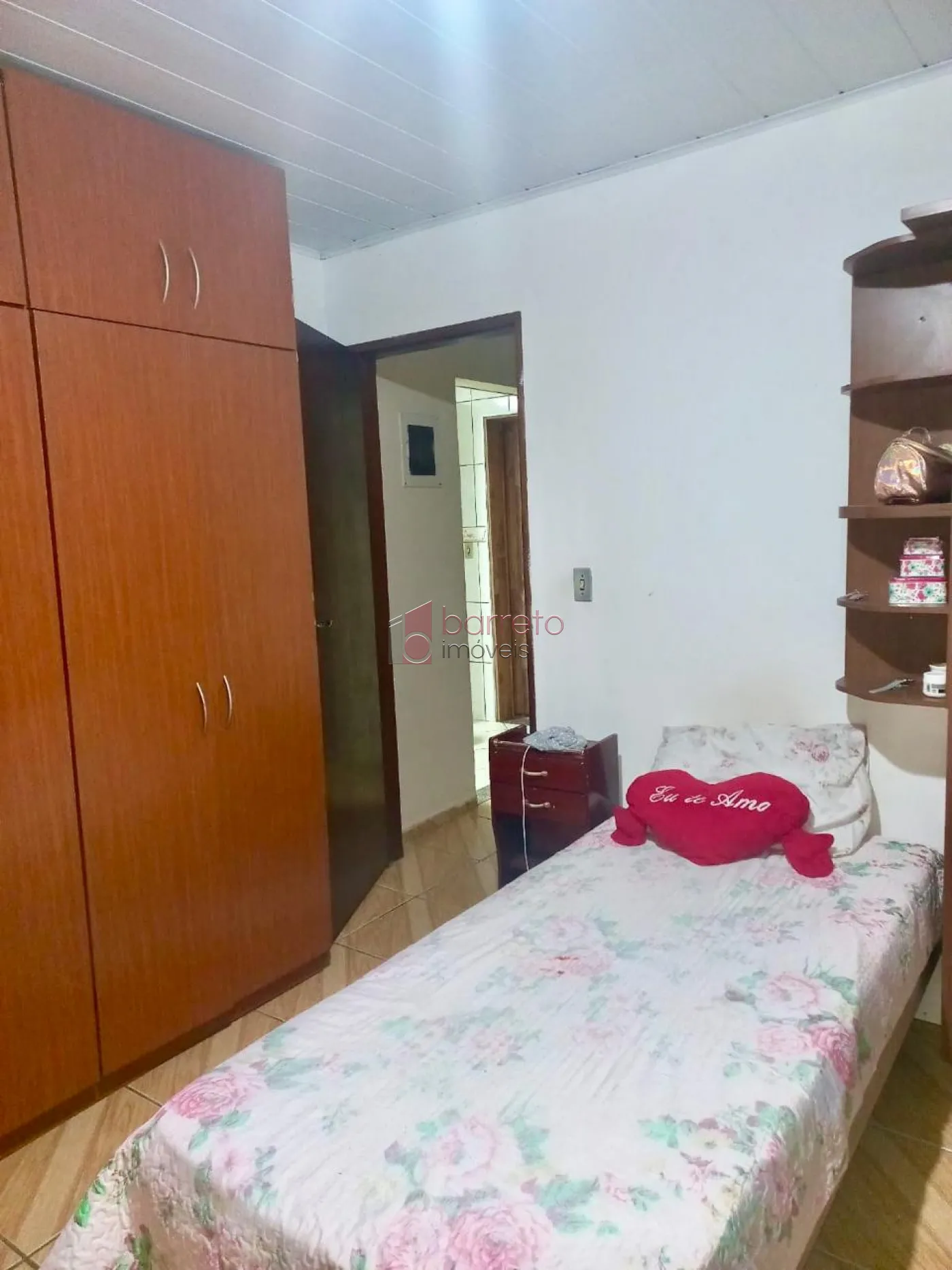SOBRADO COM 2 CASAS INDEPENDENTES À VENDA NO BAIRRO MEDEIROS EM JUNDIAÍ/SP
