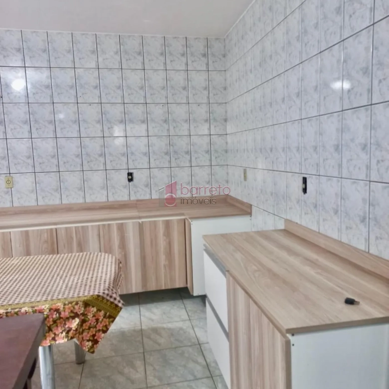 SOBRADO COM 2 CASAS INDEPENDENTES À VENDA NO BAIRRO MEDEIROS EM JUNDIAÍ/SP