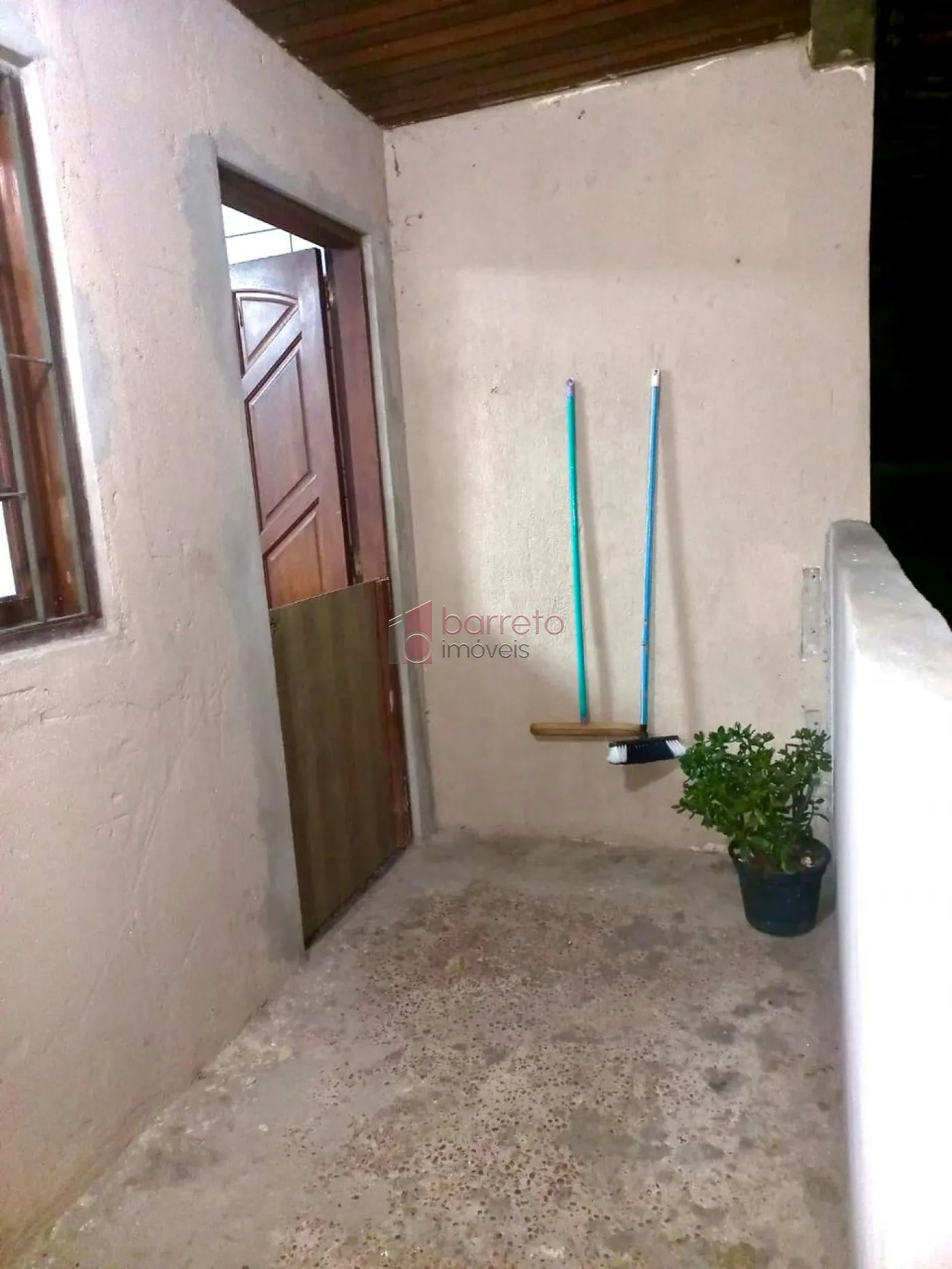 SOBRADO COM 2 CASAS INDEPENDENTES À VENDA NO BAIRRO MEDEIROS EM JUNDIAÍ/SP