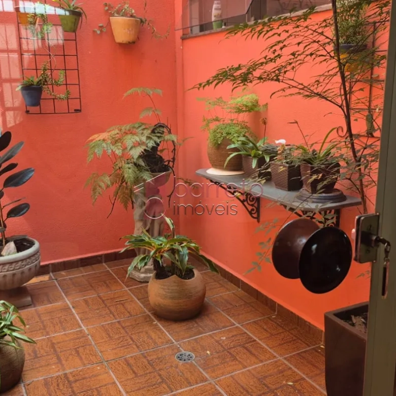 CASA DE USO RESIDENCIAL/COMERCIAL À VENDA NA VILA PROGRESSO EM JUNDIAÍ/SP