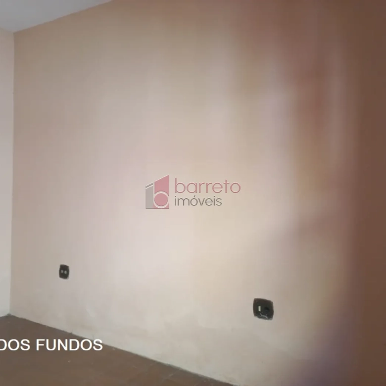 Casa com Edicula para VENDA em Jundiaí SP bairro Vianelo 283m² (em frente ao Mercadão Municipal)