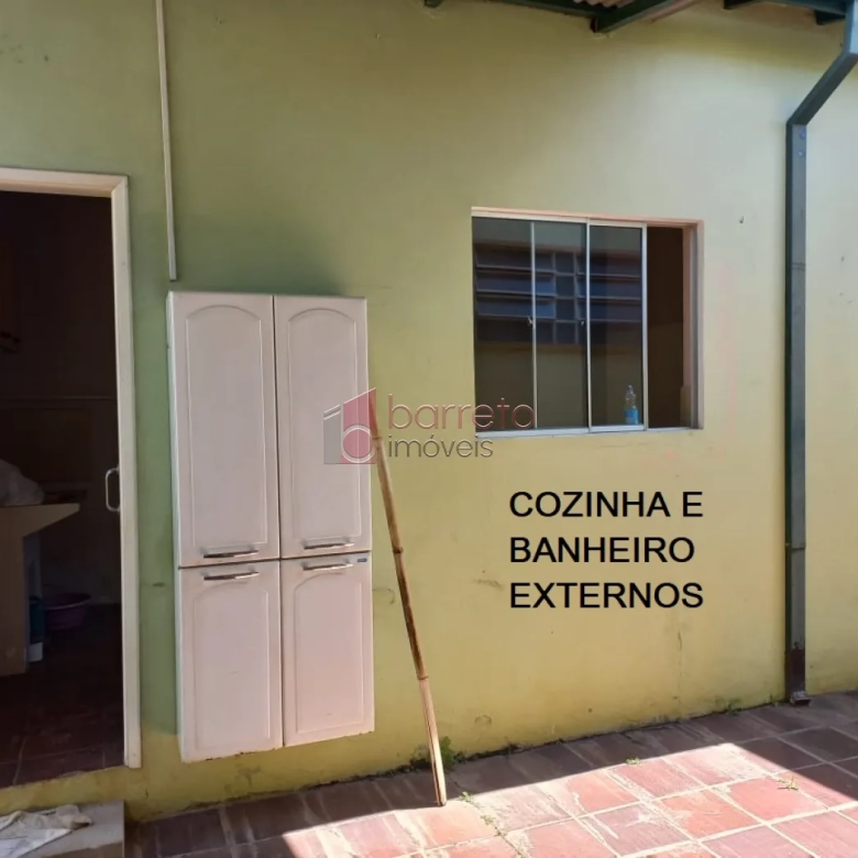 Casa com Edicula para VENDA em Jundiaí SP bairro Vianelo 283m² (em frente ao Mercadão Municipal)