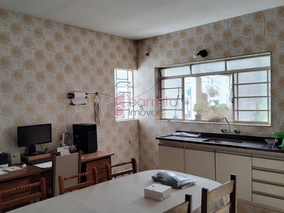 CASA TÉRREA PARA VENDA RESIDENCIAL OU COMERCIAL – VIANELO – JUNDIAÍ/SP