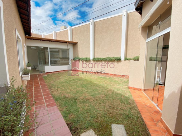 CASA TÉRREA A VENDA NO BAIRRO VILA VIANELO – JUNDIAÍ/SP