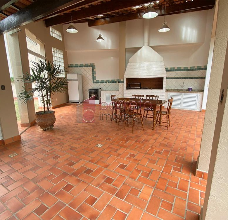 CASA TÉRREA A VENDA NO BAIRRO VILA VIANELO – JUNDIAÍ/SP
