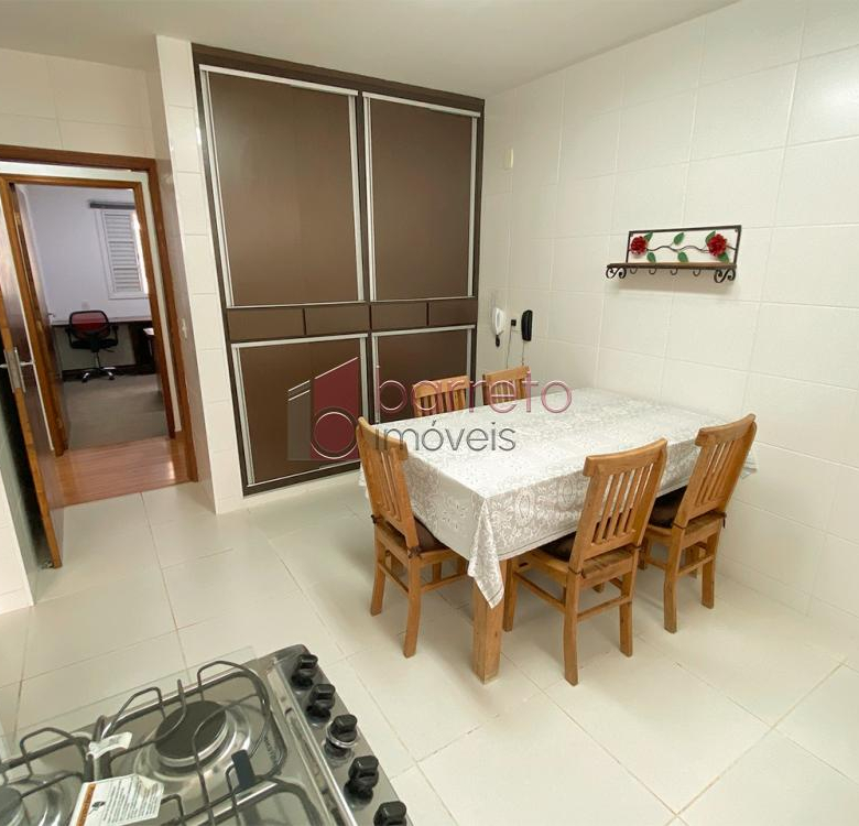 CASA TÉRREA A VENDA NO BAIRRO VILA VIANELO – JUNDIAÍ/SP