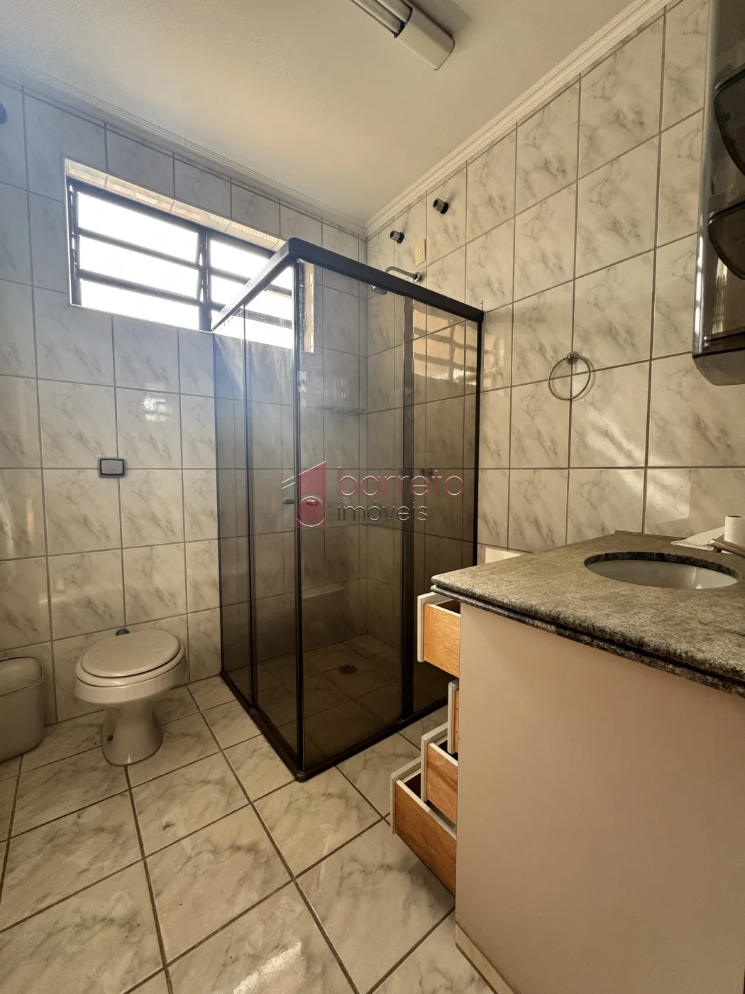 SOBRADO À VENDA – 03 QUARTOS – BELA VISTA – JUNDIAÍ/SP