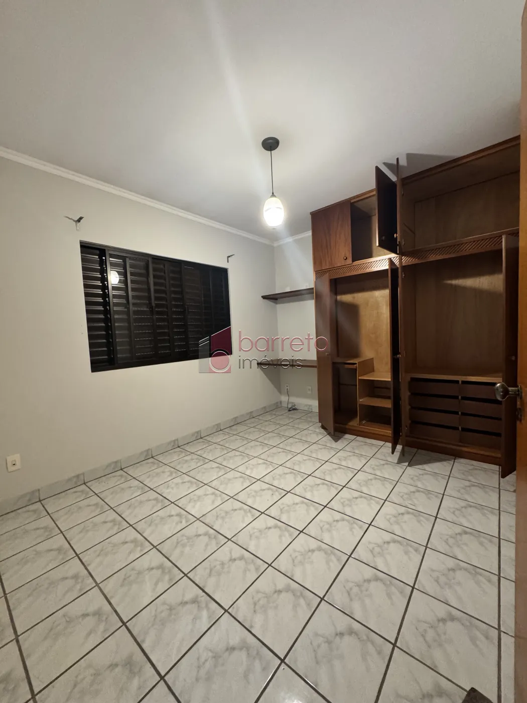SOBRADO À VENDA – 03 QUARTOS – BELA VISTA – JUNDIAÍ/SP