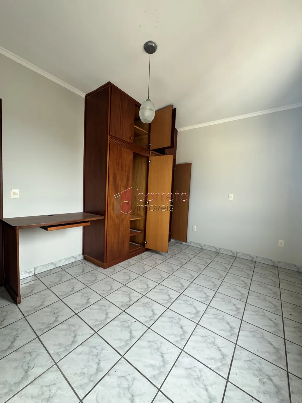 SOBRADO À VENDA – 03 QUARTOS – BELA VISTA – JUNDIAÍ/SP